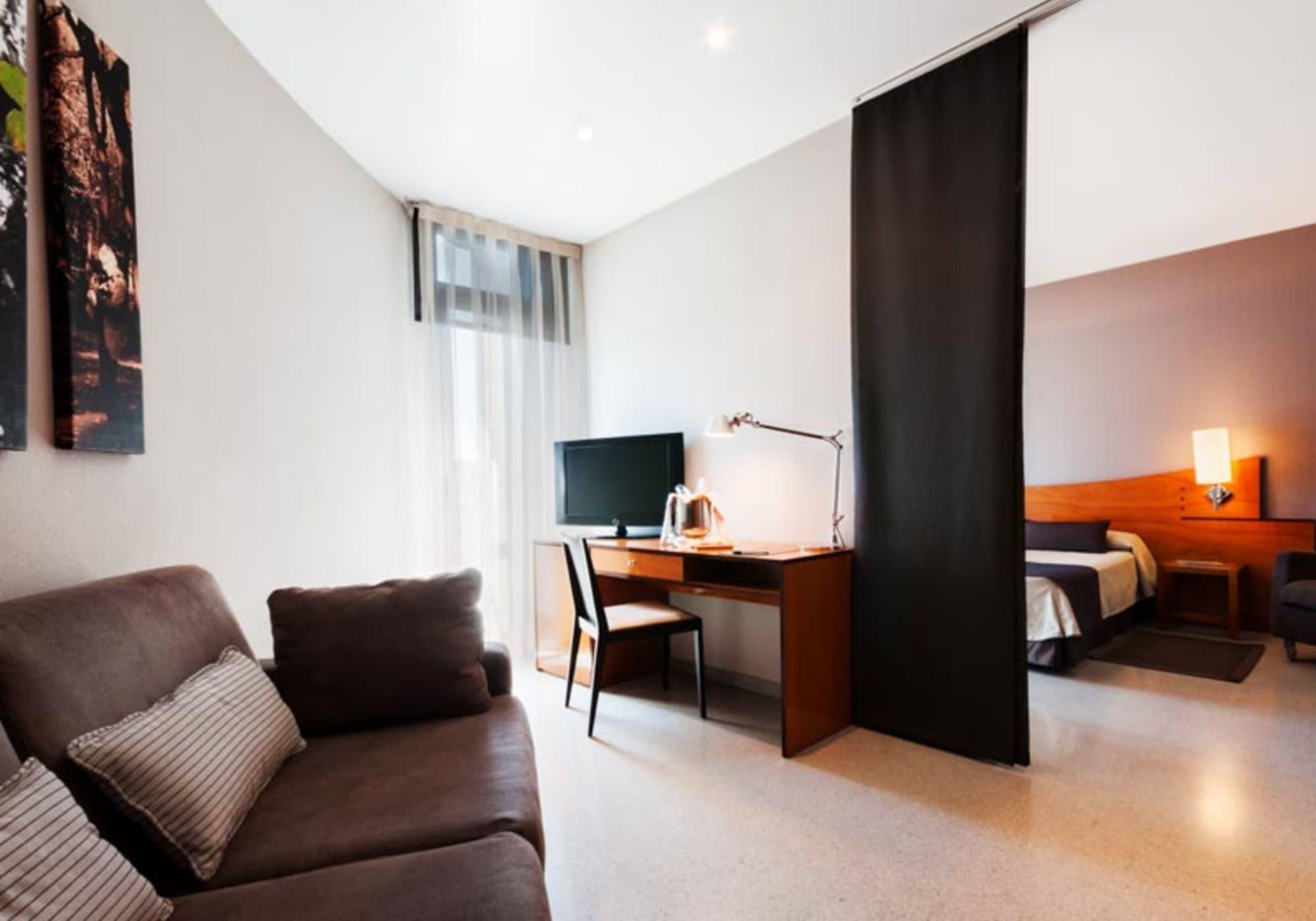 Hotel Granollers Kültér fotó