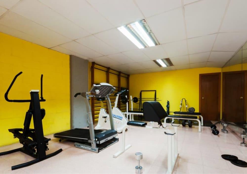 Hotel Granollers Kültér fotó