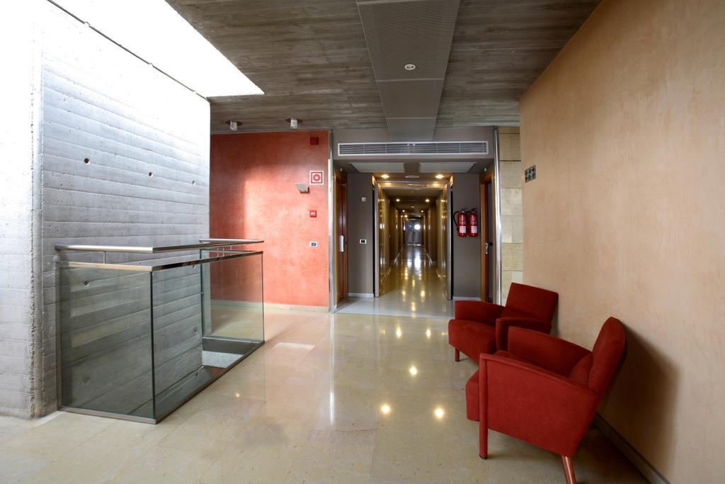 Hotel Granollers Kültér fotó