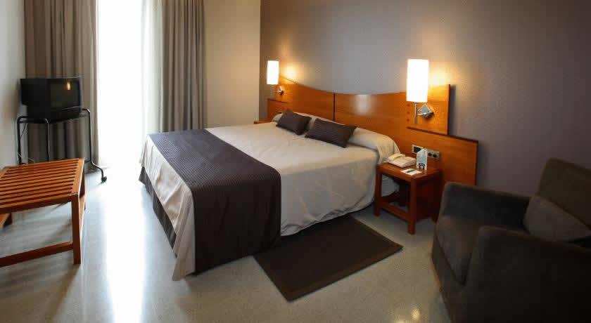Hotel Granollers Kültér fotó