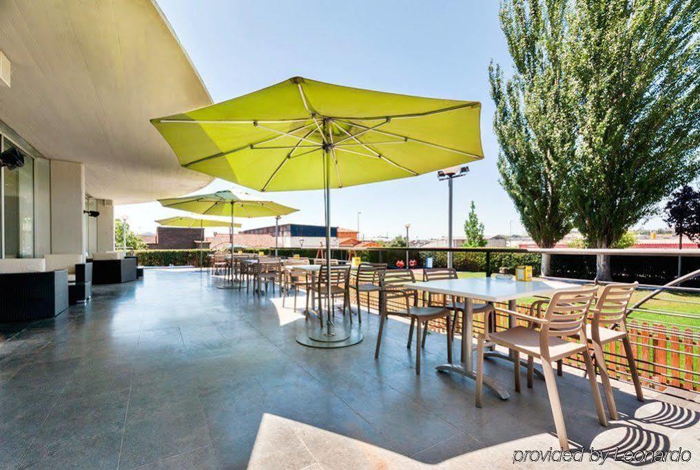 Hotel Granollers Kültér fotó