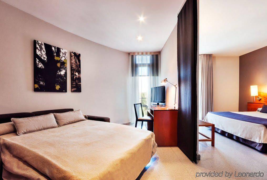 Hotel Granollers Kültér fotó